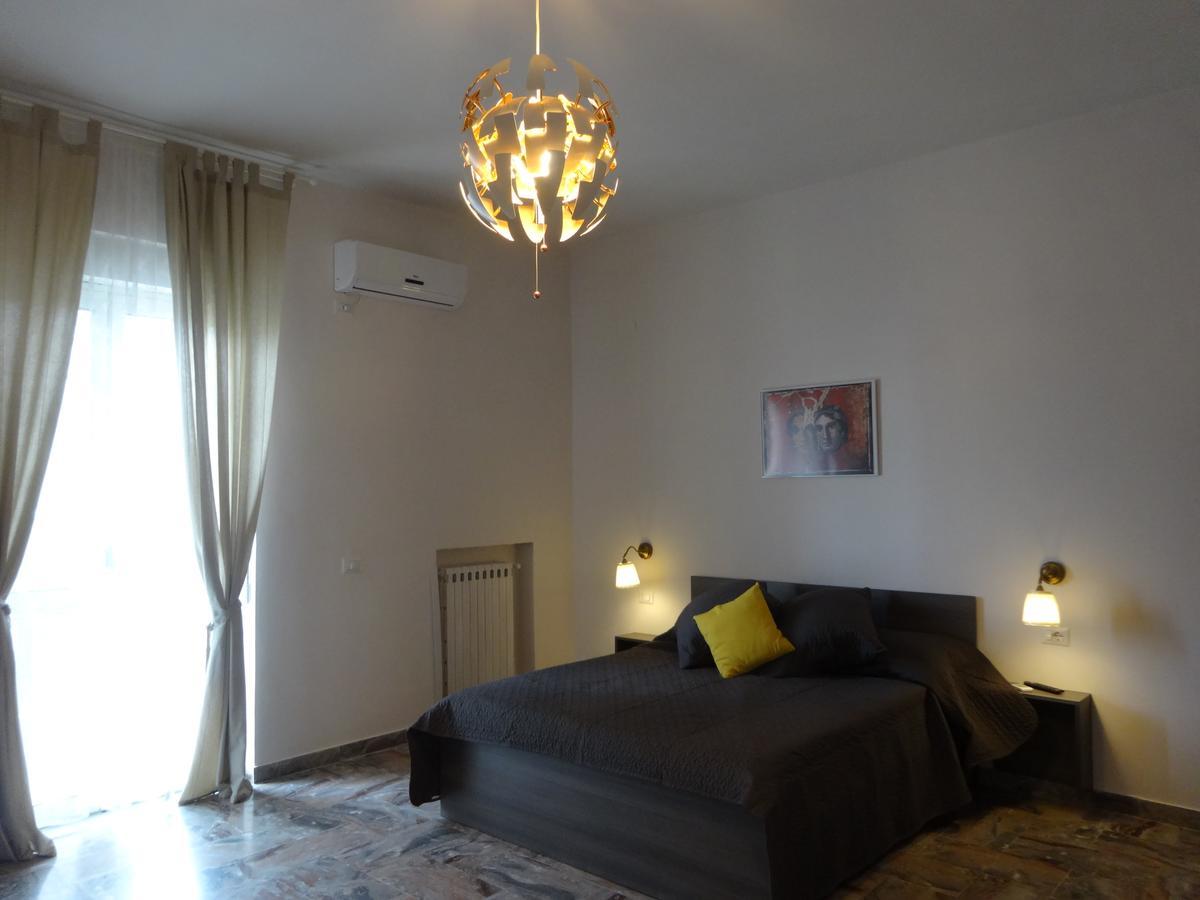 Little Hot@L Hotel Pompeia Exterior foto